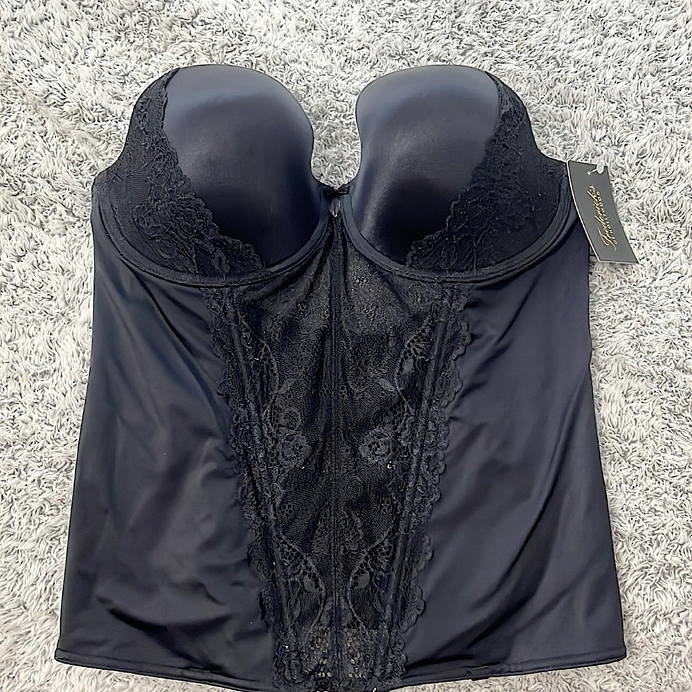 Black corset sculpting lace from Fredrick’s of Hollywood! Super sexy!